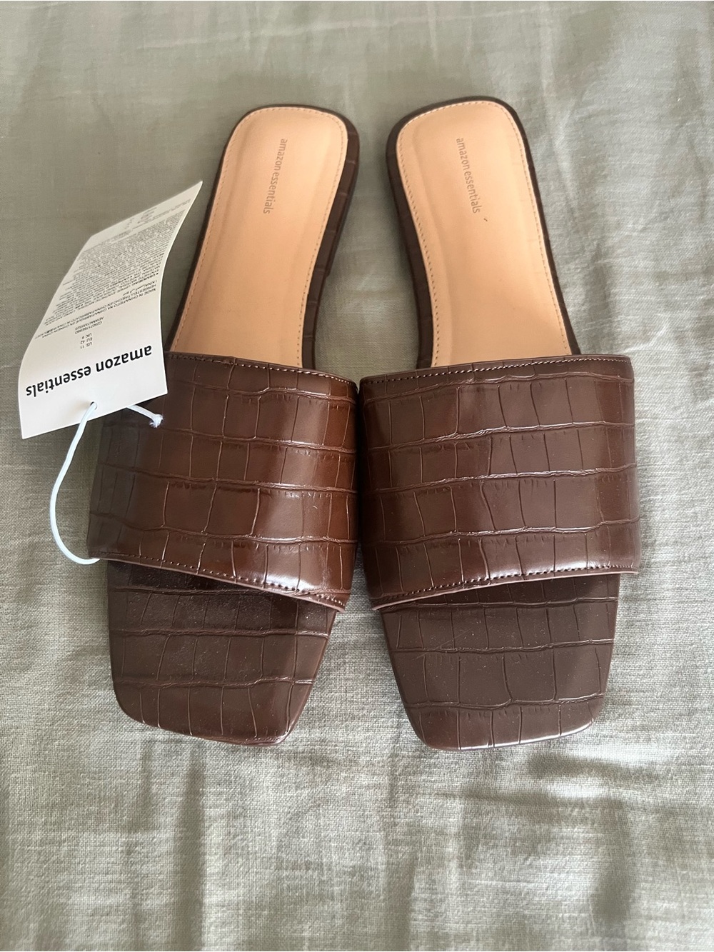 Amazon Essentials Brown Croc-Embossed Slide Mules